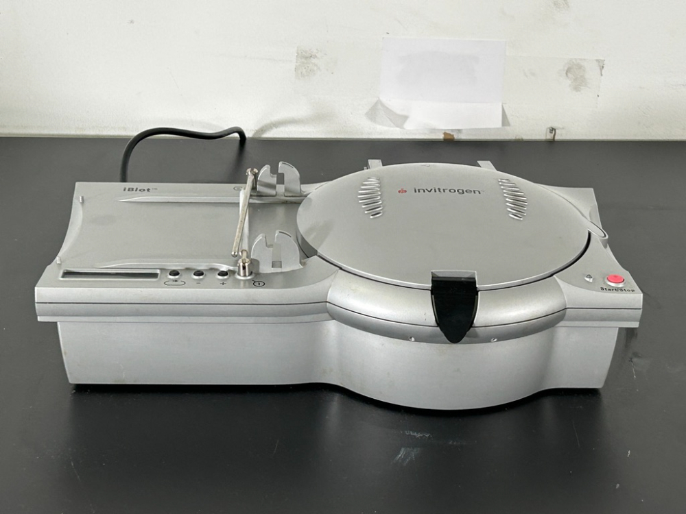 Image of Invitrogen iBlot Gel Transfer Device